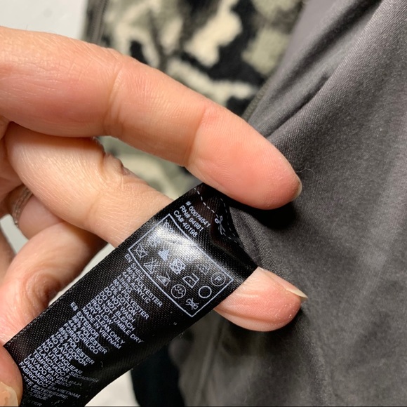 F21 Camouflage army green black shearling vest M - Picture 6 of 9